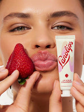 Lanolips Lip Scrub Strawberry removes dry, flaky skin, instantly leaving lips soft, dewy and supple.